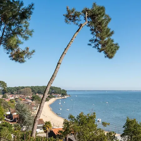 Proche & Casino Avec Balcon Et Parking Prive, - Fr-1-319-110 Arcachon