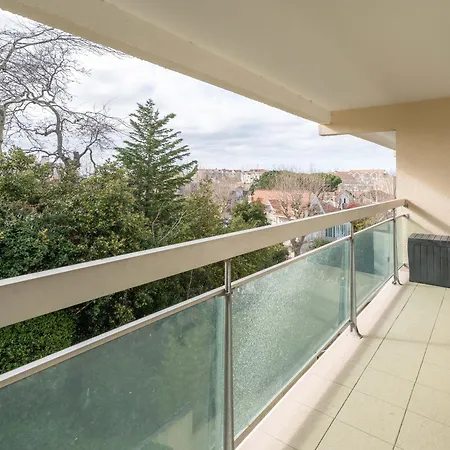 Lägenhet Proche & Casino Avec Balcon Et Parking Prive, - Fr-1-319-110 Arcachon