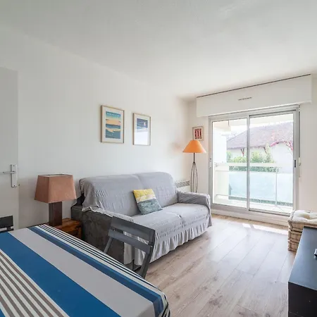 Appartement Proche Plage&casino Avec Balcon Et Parking Privé, - Fr-1-319-110