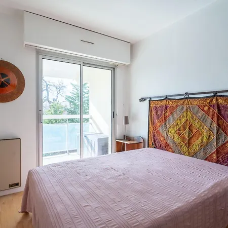 Apartment Proche & Casino Avec Balcon Et Parking Prive, - Fr-1-319-110 *