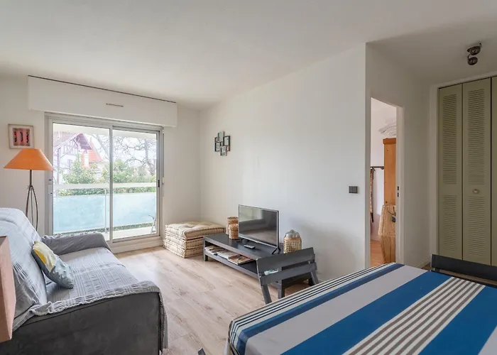 Proche & Casino Avec Balcon Et Parking Prive, - Fr-1-319-110 آركاشو