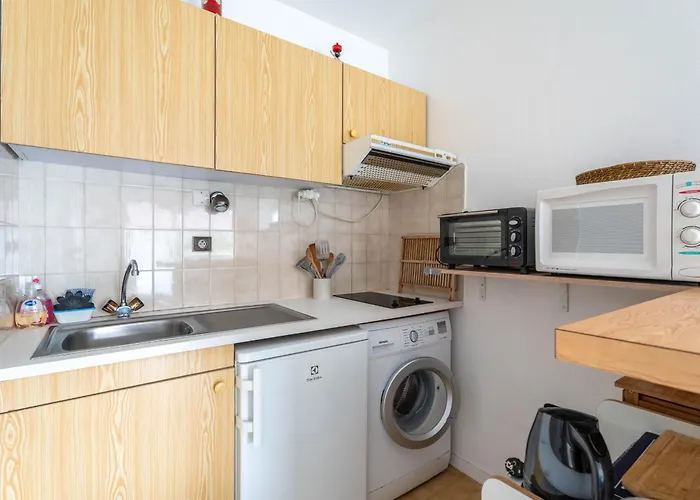 Proche Plage&casino Avec Balcon Et Parking Privé, - Fr-1-319-110 Apartamento Arcachón